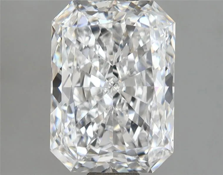 1.99ct Radiant Lab Grown Diamond (Colour D, Clarity VVS2, IGI Certified)