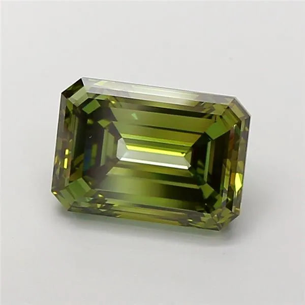 5.00ct Emerald Lab Grown Diamond (Colour Fancy Deep Green, Clarity VS1, IGI Certified)