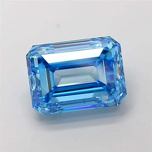 5.00ct Emerald Lab Grown Diamond (Colour Fancy Vivid Blue, Clarity VS2, IGI Certified)