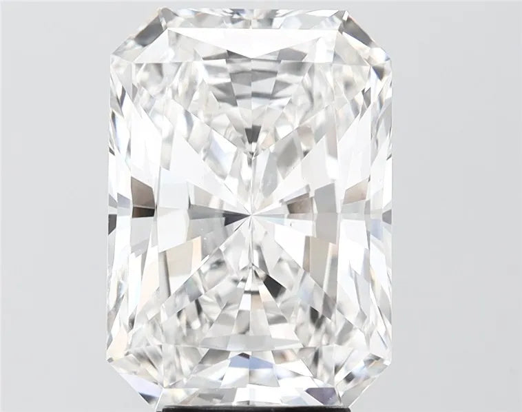 5.00ct Radiant Lab Grown Diamond (Colour F, Clarity VS1, IGI Certified)