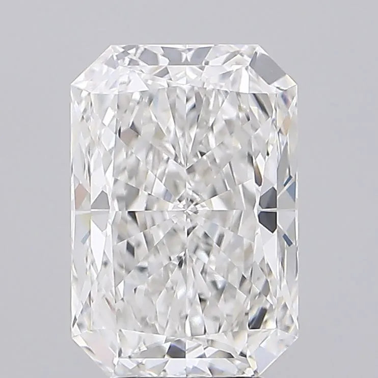 5.00ct Radiant Lab Grown Diamond (Colour F, Clarity VVS2, IGI Certified)