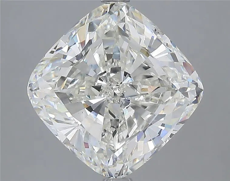 5.01ct Cushion brilliant Lab Grown Diamond (Colour G, Clarity VS1, IGI Certified)
