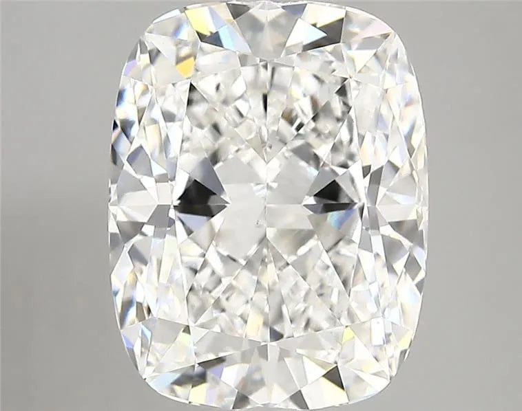 5.01ct Cushion modified Lab Grown Diamond (Colour D, Clarity VVS2, IGI Certified)