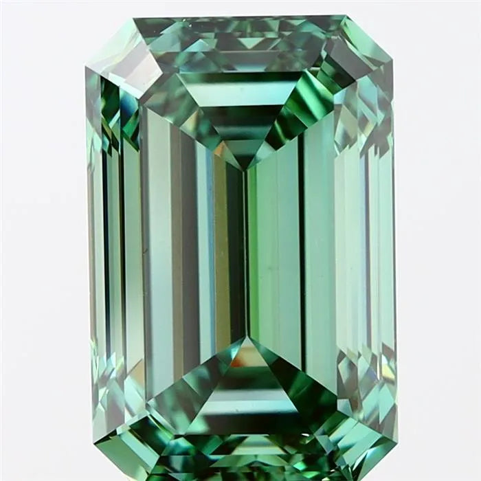 5.01ct Emerald Lab Grown Diamond (Colour Fancy Vivid Green, Clarity VVS2, IGI Certified)