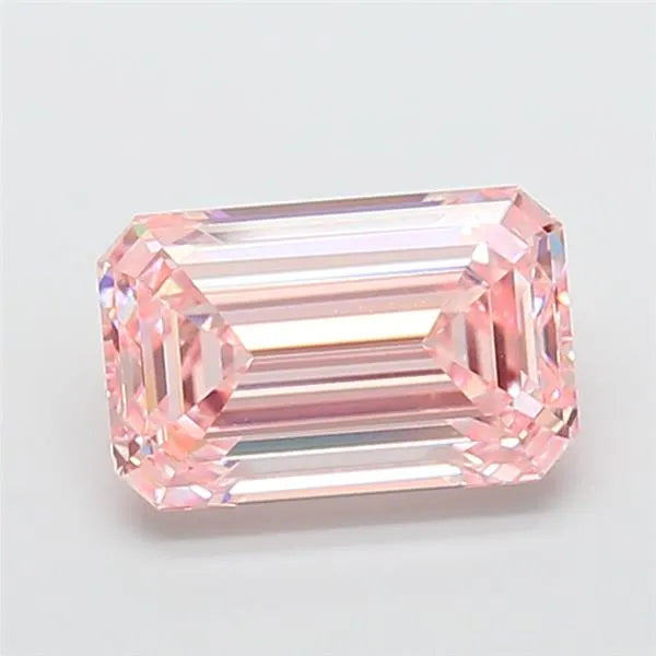 5.01ct Emerald Lab Grown Diamond (Colour Fancy Vivid Pink, Clarity VS1, IGI Certified)