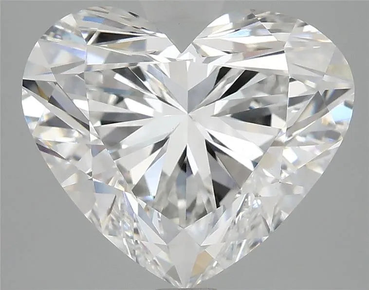 5.01ct Heart Lab Grown Diamond (Colour E, Clarity VVS2, IGI Certified)