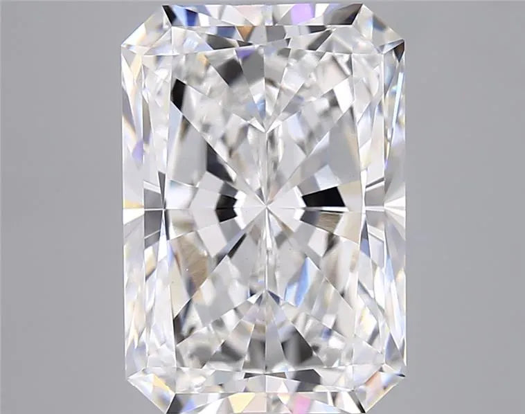 5.01ct Radiant Lab Grown Diamond (Colour F, Clarity VS1, IGI Certified)