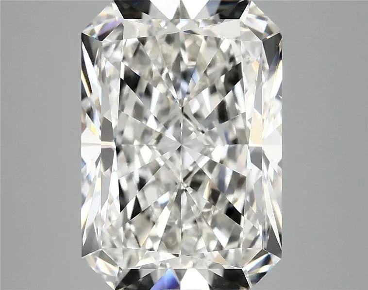 5.01ct Radiant Lab Grown Diamond (Colour G, Clarity VS1, IGI Certified)