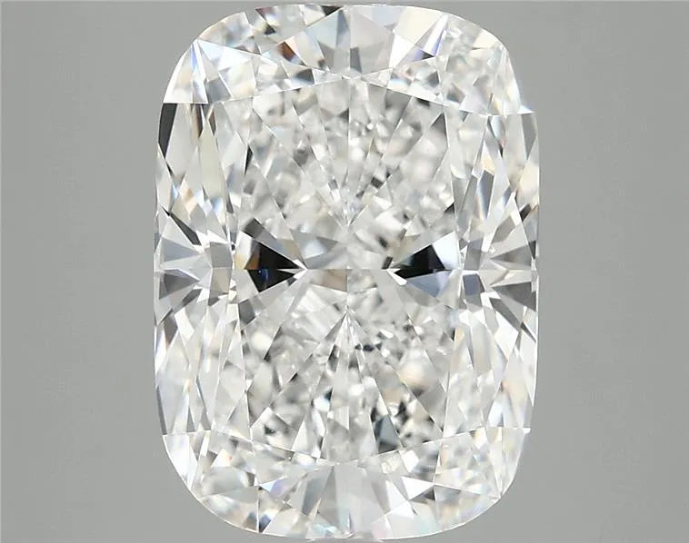 5.02ct Cushion modified Lab Grown Diamond (Colour E, Clarity VVS2, IGI Certified)