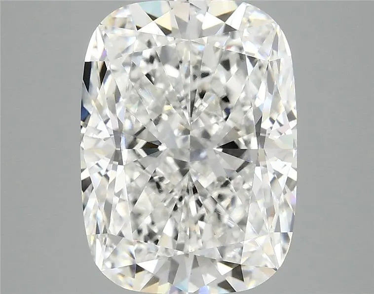5.02ct Cushion modified Lab Grown Diamond (Colour F, Clarity VVS2, IGI Certified)