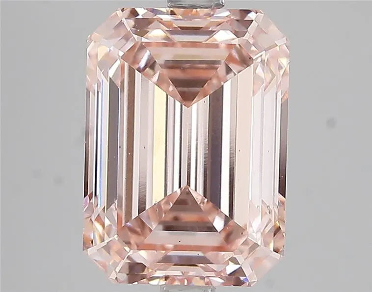 5.02ct Emerald Lab Grown Diamond (Colour Fancy Intense Pink, Clarity VS2, IGI Certified)