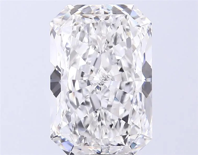 5.02ct Radiant Lab Grown Diamond (Colour E, Clarity IF, IGI Certified)