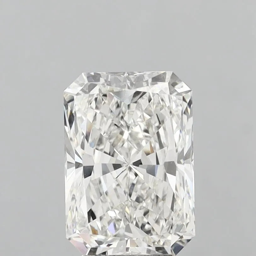 5.02ct Radiant Lab Grown Diamond (Colour F, Clarity VVS2, IGI Certified)