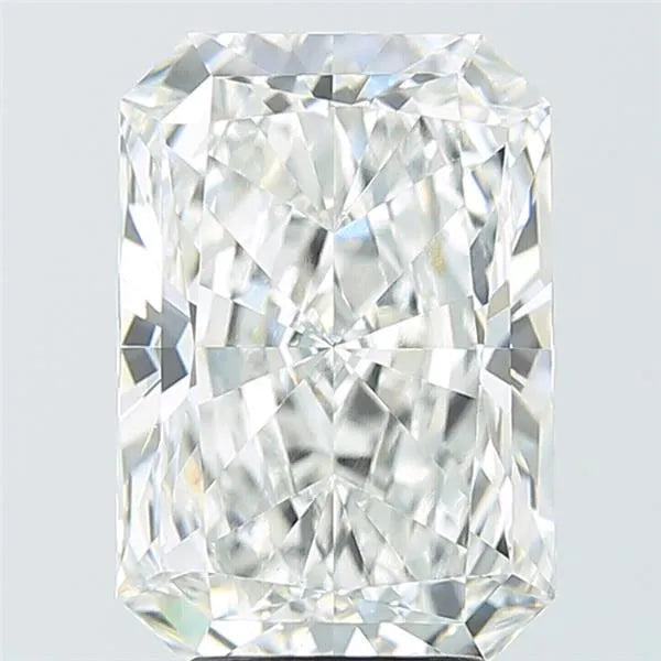 5.02ct Radiant Lab Grown Diamond (Colour F, Clarity VVS2, IGI Certified)