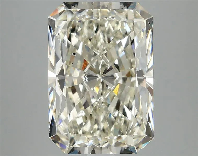 5.02ct Radiant Lab Grown Diamond (Colour I, Clarity VS2, IGI Certified)