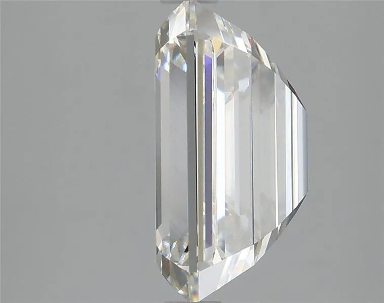 5.03ct Emerald Lab Grown Diamond (Colour F, Clarity VVS2, IGI Certified)