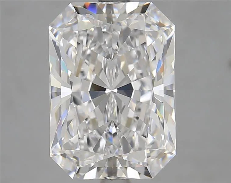 5.03ct Radiant Lab Grown Diamond (Colour D, Clarity VVS1, GIA Certified)