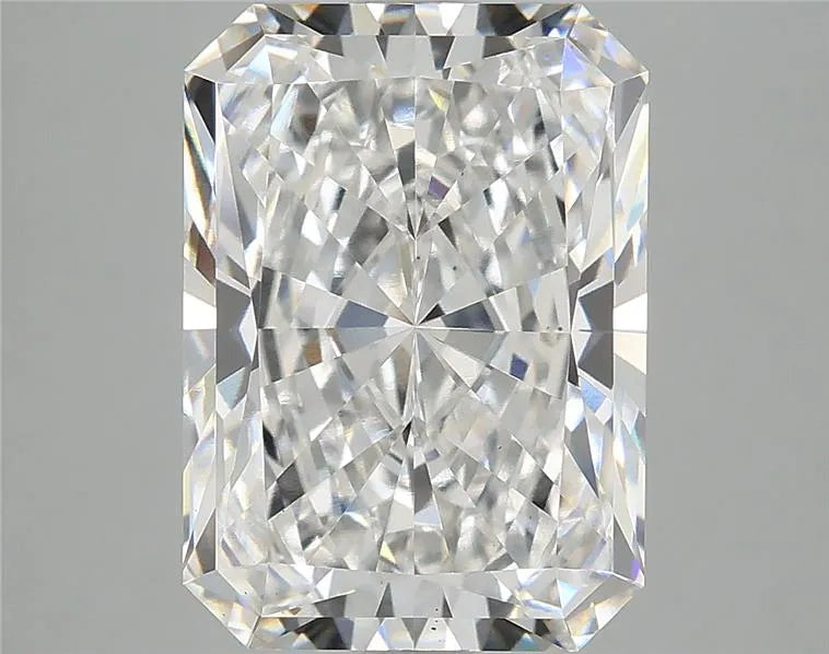 5.03ct Radiant Lab Grown Diamond (Colour E, Clarity VS1, IGI Certified)