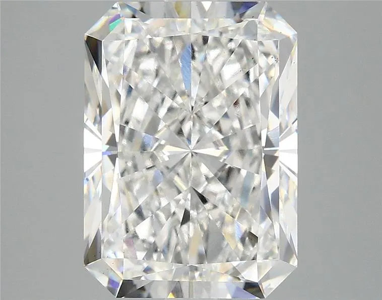 5.03ct Radiant Lab Grown Diamond (Colour E, Clarity VS1, IGI Certified)