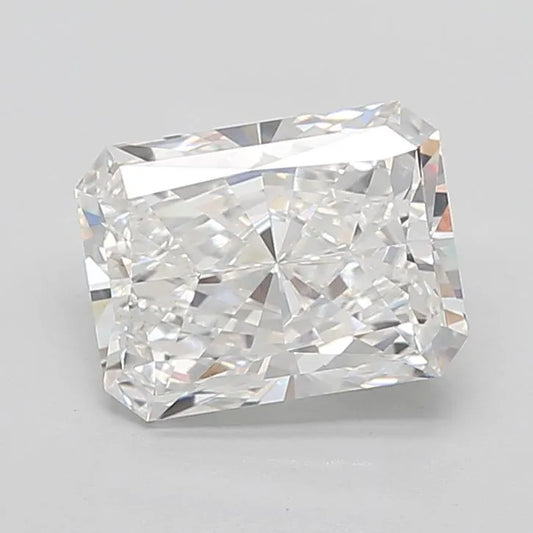 5.03ct Radiant Lab Grown Diamond (Colour E, Clarity VVS2, IGI Certified)