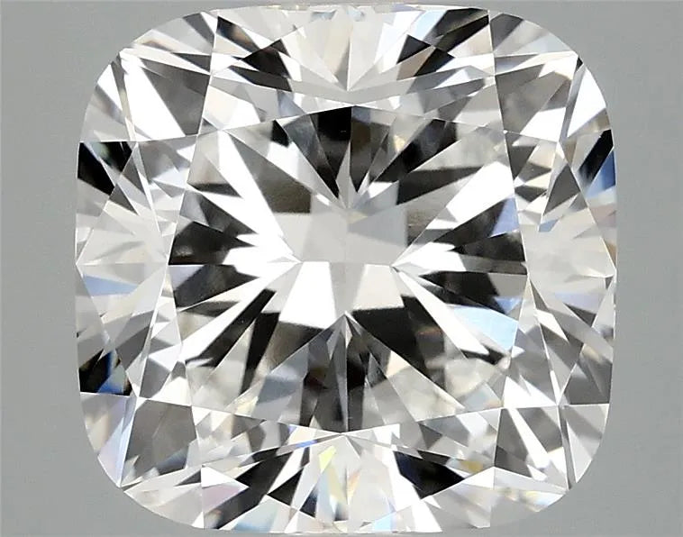 5.04ct Cushion modified Lab Grown Diamond (Colour E, Clarity VVS2, IGI Certified)