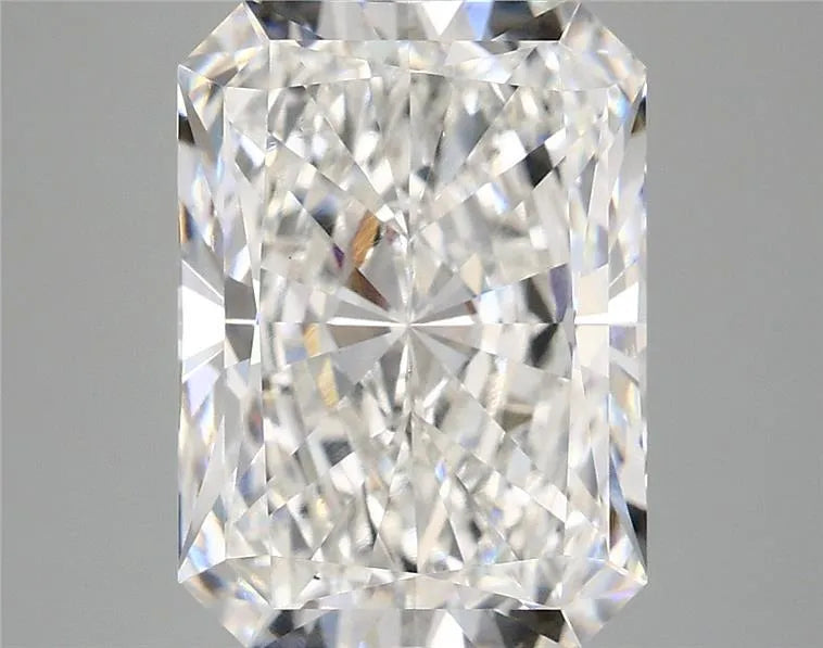 5.04ct Radiant Lab Grown Diamond (Colour E, Clarity VS1, IGI Certified)