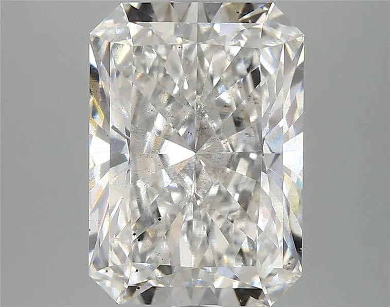 5.04ct Radiant Lab Grown Diamond (Colour F, Clarity SI1, IGI Certified)