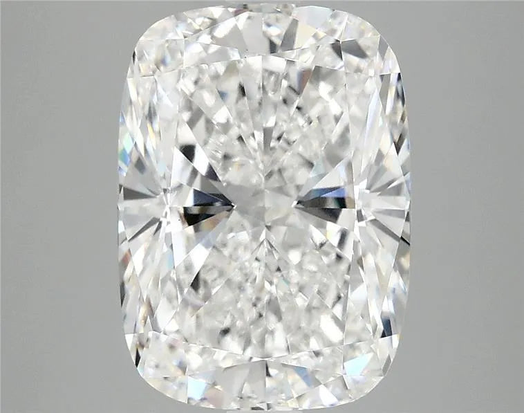5.05ct Cushion modified Lab Grown Diamond (Colour E, Clarity VVS2, IGI Certified)