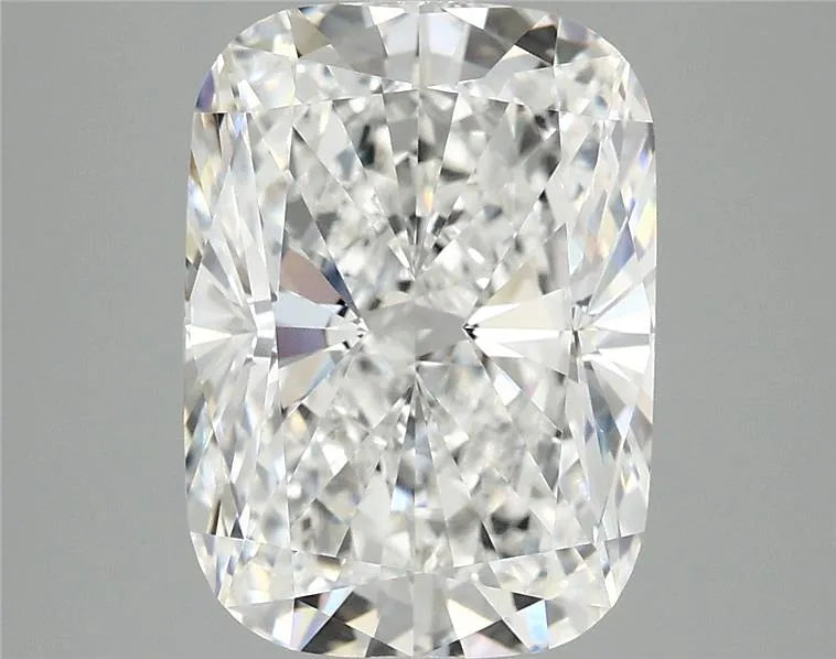 5.05ct Cushion modified Lab Grown Diamond (Colour E, Clarity VVS2, IGI Certified)