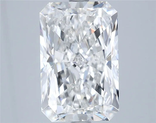 5.05ct Radiant Lab Grown Diamond (Colour E, Clarity VVS1, IGI Certified)