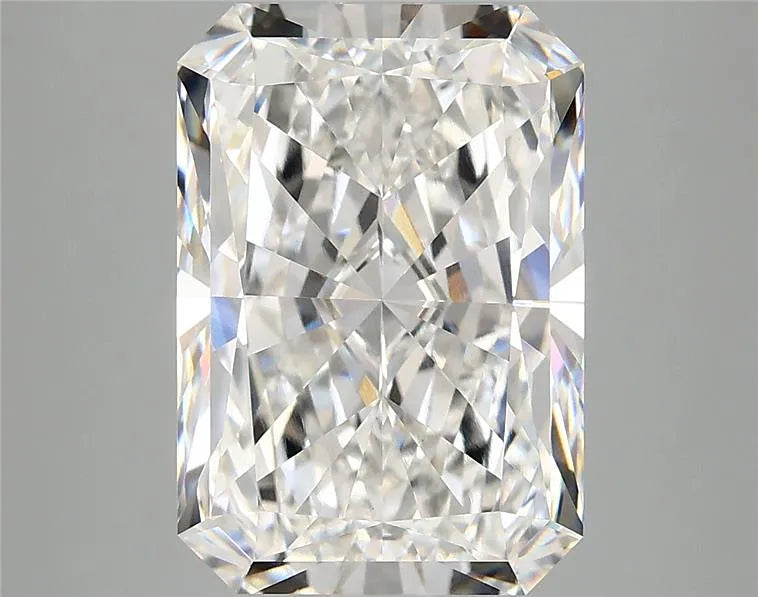 5.05ct Radiant Lab Grown Diamond (Colour E, Clarity VVS2, IGI Certified)