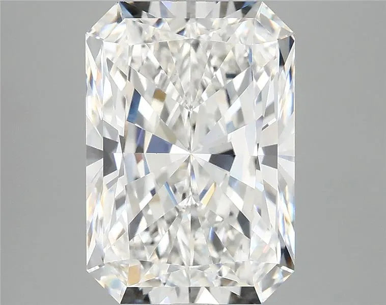 5.05ct Radiant Lab Grown Diamond (Colour E, Clarity VVS2, IGI Certified)