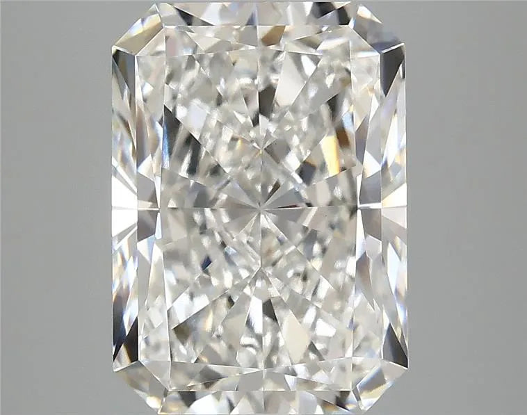5.05ct Radiant Lab Grown Diamond (Colour F, Clarity VVS2, IGI Certified)