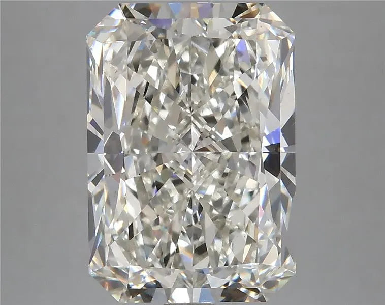 5.05ct Radiant Lab Grown Diamond (Colour H, Clarity VS1, IGI Certified)