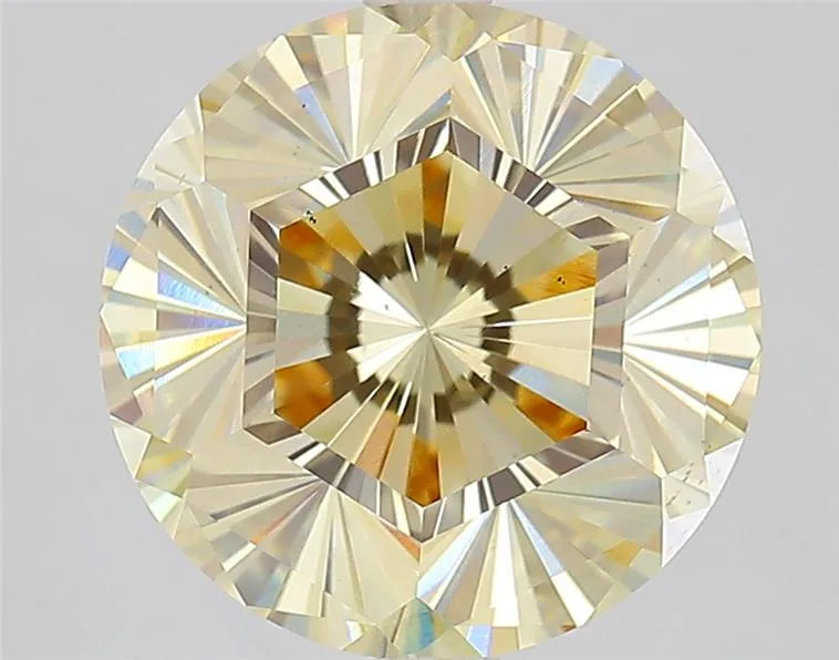 5.06ct Other Lab Grown Diamond (Colour Fancy Light Yellow, Clarity VS2, IGI Certified)