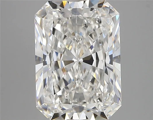 5.06ct Radiant Lab Grown Diamond (Colour E, Clarity VVS1, IGI Certified)