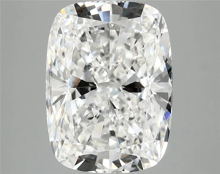 5.07ct Cushion modified Lab Grown Diamond (Colour E, Clarity VVS2, IGI Certified)