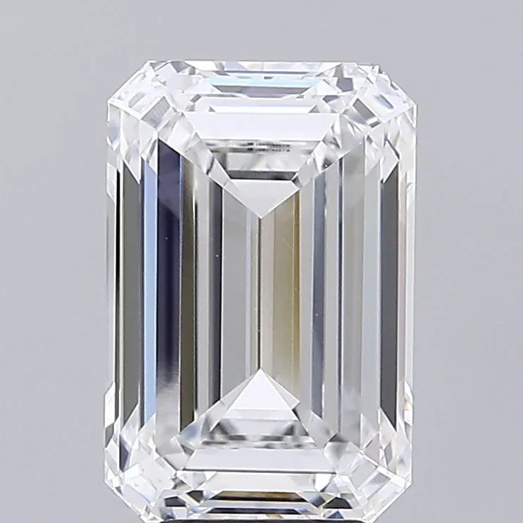 5.07ct Emerald Lab Grown Diamond (Colour E, Clarity VVS1, IGI Certified)