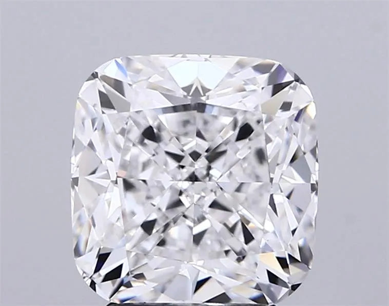 5.08ct Cushion modified Lab Grown Diamond (Colour E, Clarity VVS1, IGI Certified)