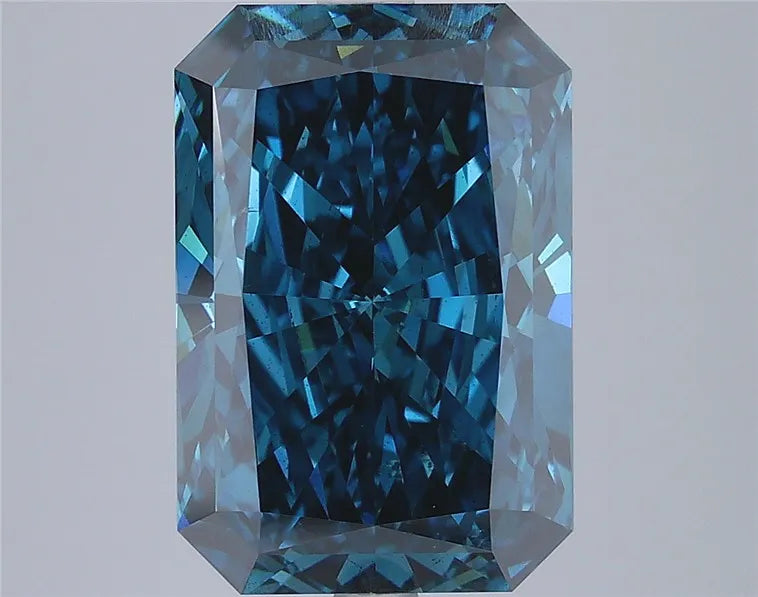 5.08ct Radiant Lab Grown Diamond (Colour Fancy Vivid Blue, Clarity SI1, IGI Certified)
