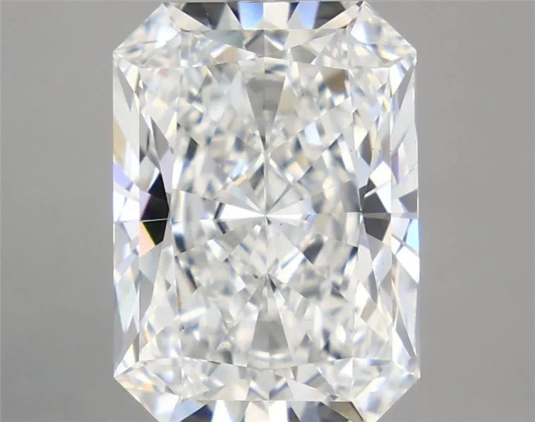 5.09ct Radiant Lab Grown Diamond (Colour E, Clarity VS1, IGI Certified)