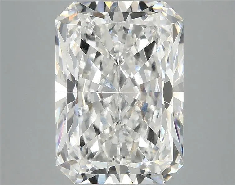 5.10ct Radiant Lab Grown Diamond (Colour E, Clarity VVS2, IGI Certified)