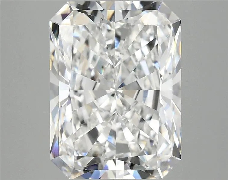 5.10ct Radiant Lab Grown Diamond (Colour E, Clarity VVS2, IGI Certified)