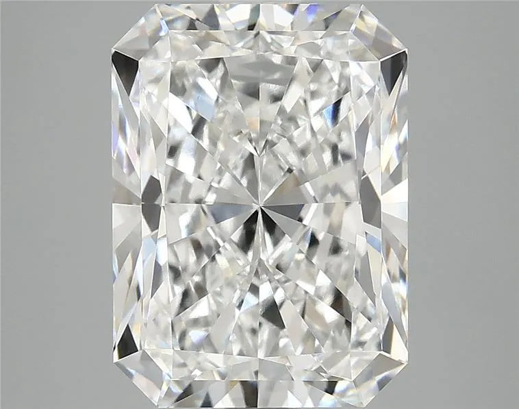 5.10ct Radiant Lab Grown Diamond (Colour F, Clarity VVS2, IGI Certified)