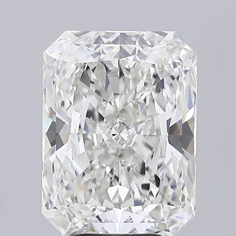 5.14ct Radiant Lab Grown Diamond (Colour G, Clarity VVS2, IGI Certified)