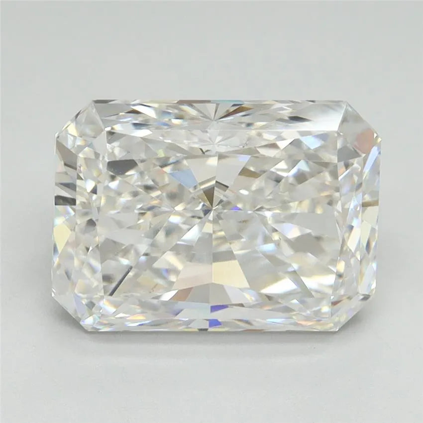 5.15ct Radiant Lab Grown Diamond (Colour E, Clarity VVS2, IGI Certified)