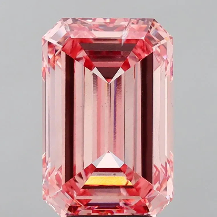 5.17ct Emerald Lab Grown Diamond (Colour Fancy Vivid Pink, Clarity SI1, IGI Certified)