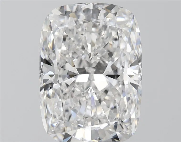 5.20ct Cushion modified Lab Grown Diamond (Colour E, Clarity VVS2, IGI Certified)
