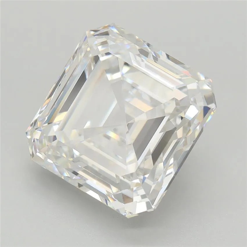 5.20ct Square emerald Lab Grown Diamond (Colour E, Clarity VVS2, IGI Certified)