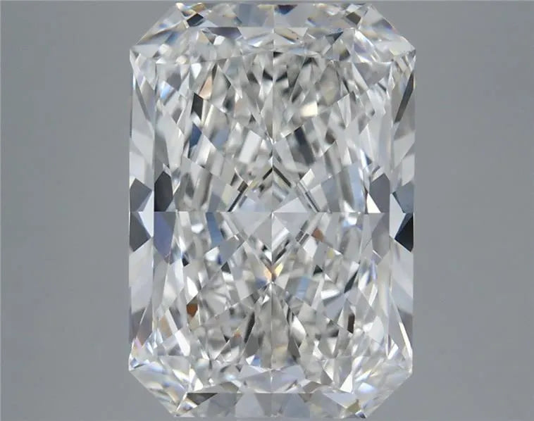 5.21ct Radiant Lab Grown Diamond (Colour F, Clarity VS1, IGI Certified)